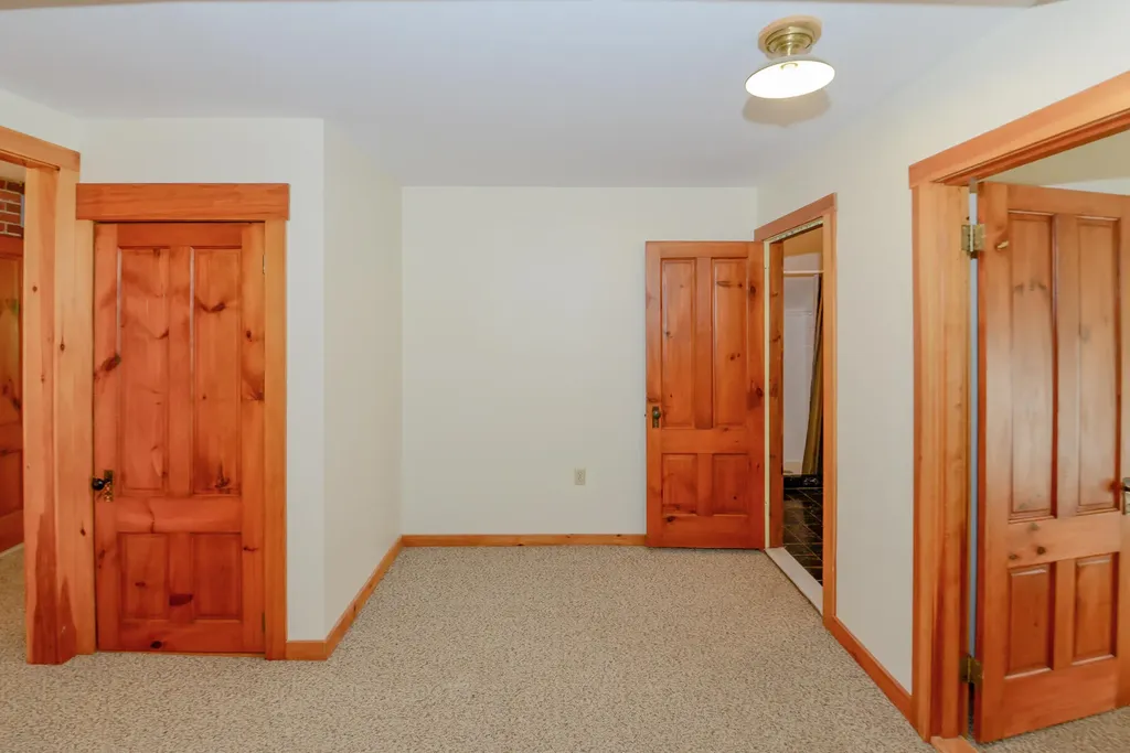 20 Shirley Valley Lane Stoneham ME 04231