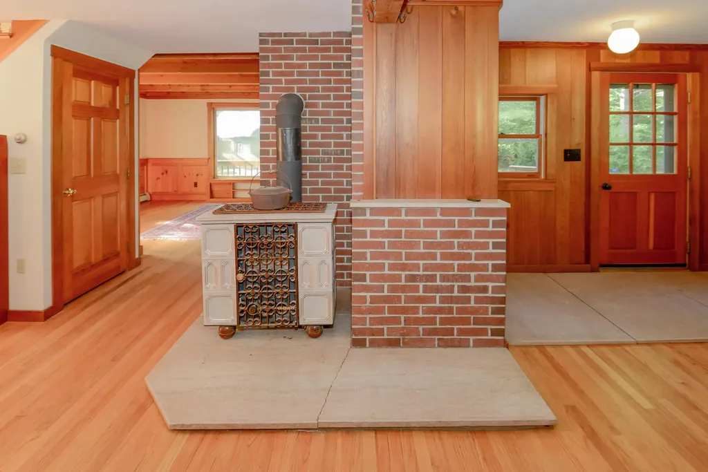 20 Shirley Valley Lane Stoneham ME 04231