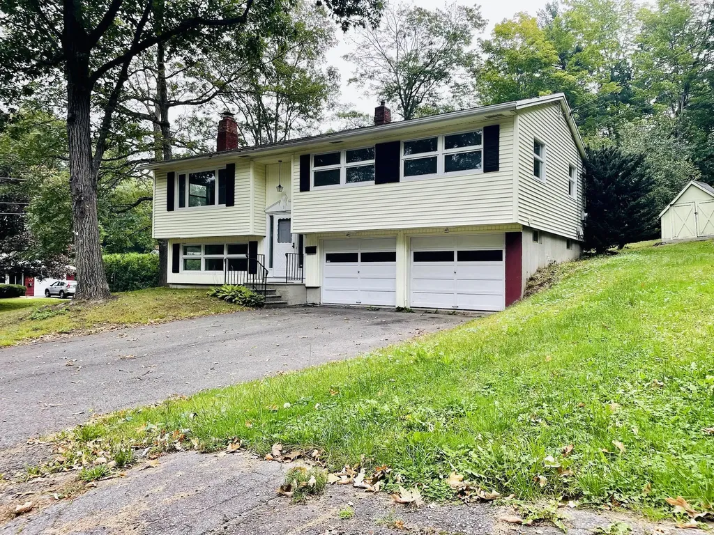 1 Ridgewood Drive Augusta ME 04330