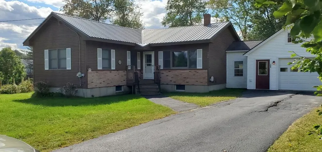 104 Meadow Lane Farmington ME 04938