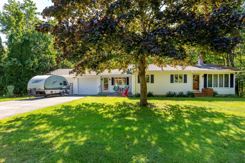 6 Judkins Avenue Bath ME 04530