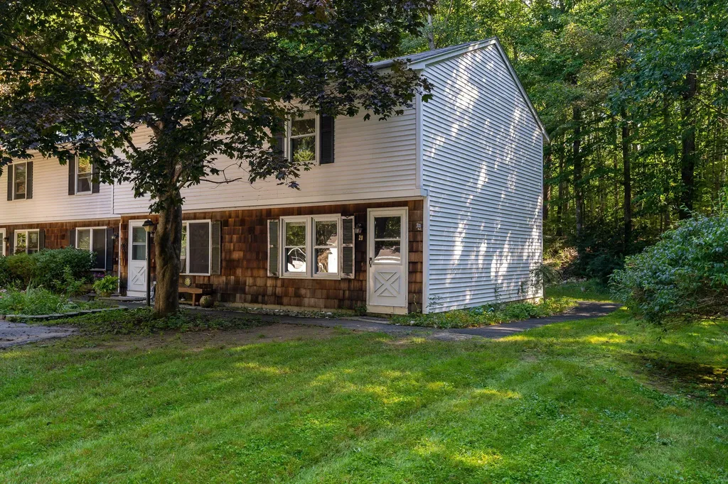 20 Cosmic Way Windham ME 04062