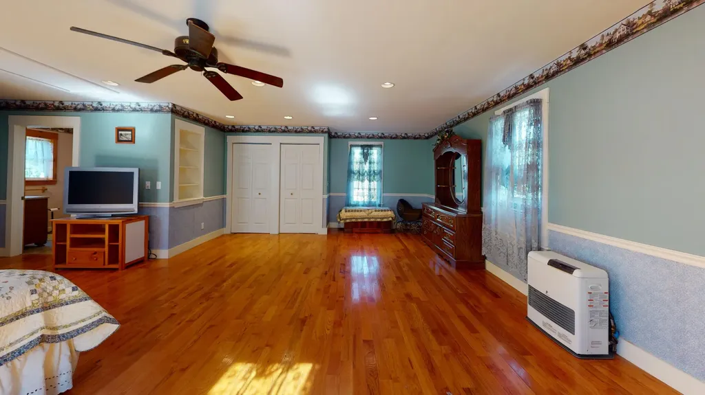 252 White Oak Hill Road Poland ME 04274