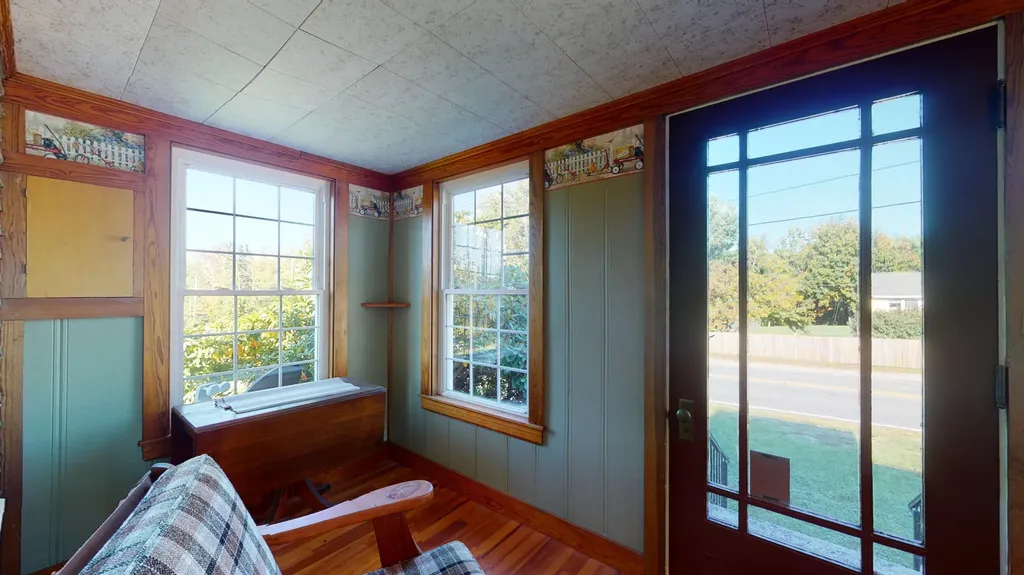 252 White Oak Hill Road Poland ME 04274