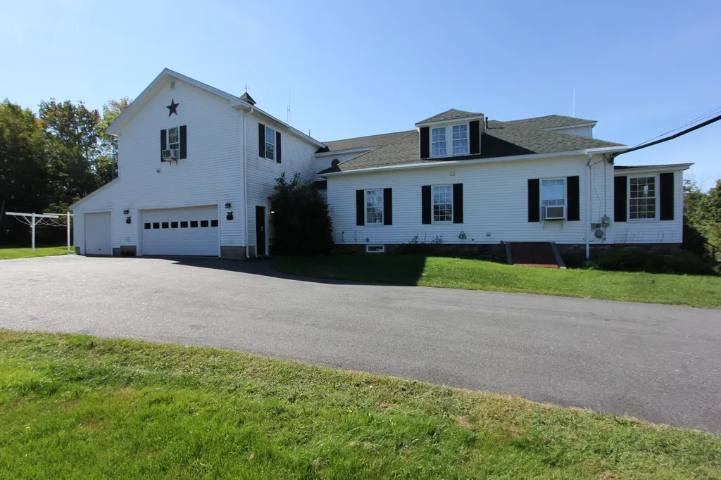 252 White Oak Hill Road Poland ME 04274