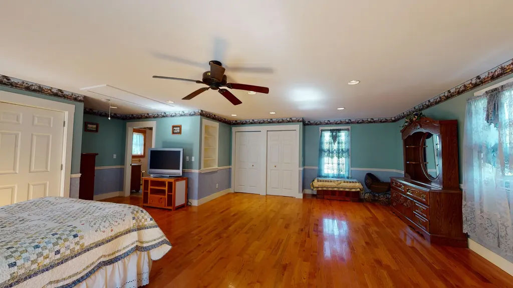 252 White Oak Hill Road Poland ME 04274