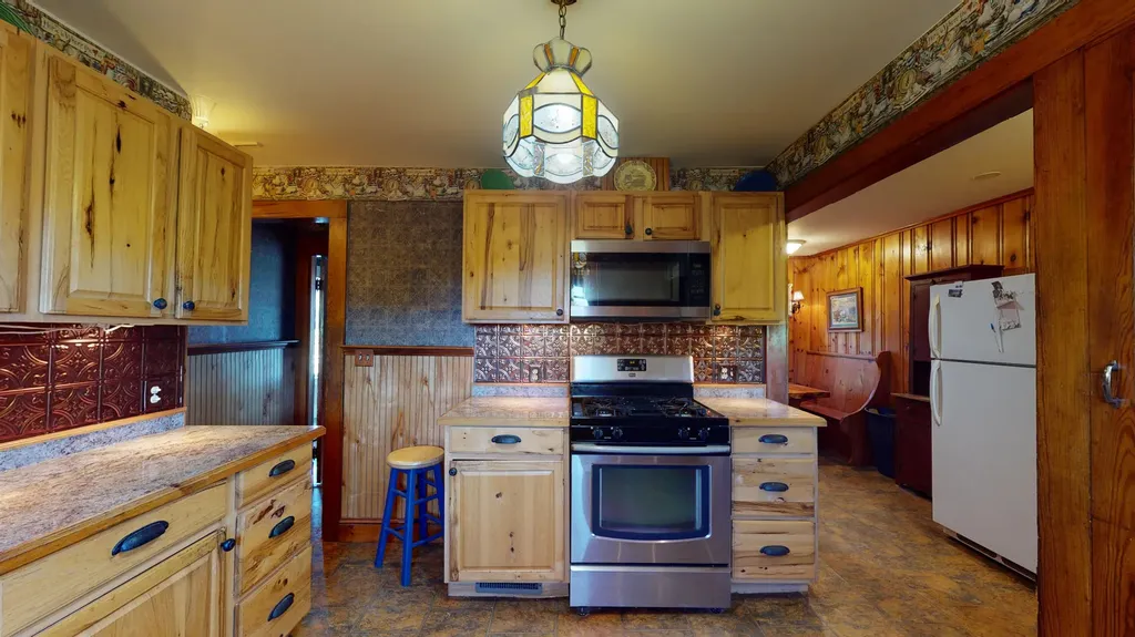 252 White Oak Hill Road Poland ME 04274
