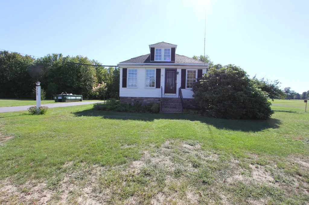252 White Oak Hill Road Poland ME 04274