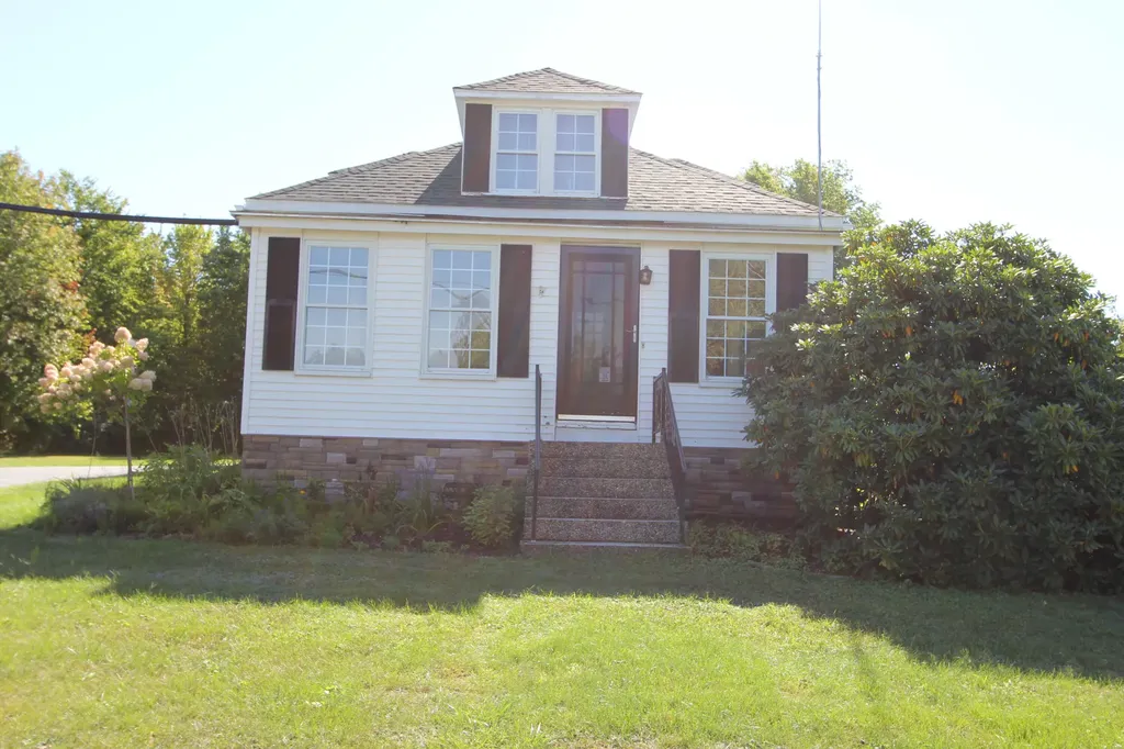 252 White Oak Hill Road Poland ME 04274