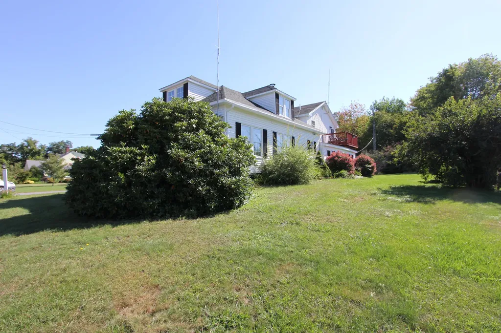252 White Oak Hill Road Poland ME 04274