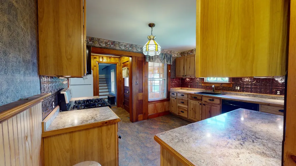 252 White Oak Hill Road Poland ME 04274