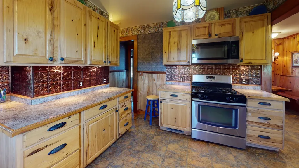 252 White Oak Hill Road Poland ME 04274