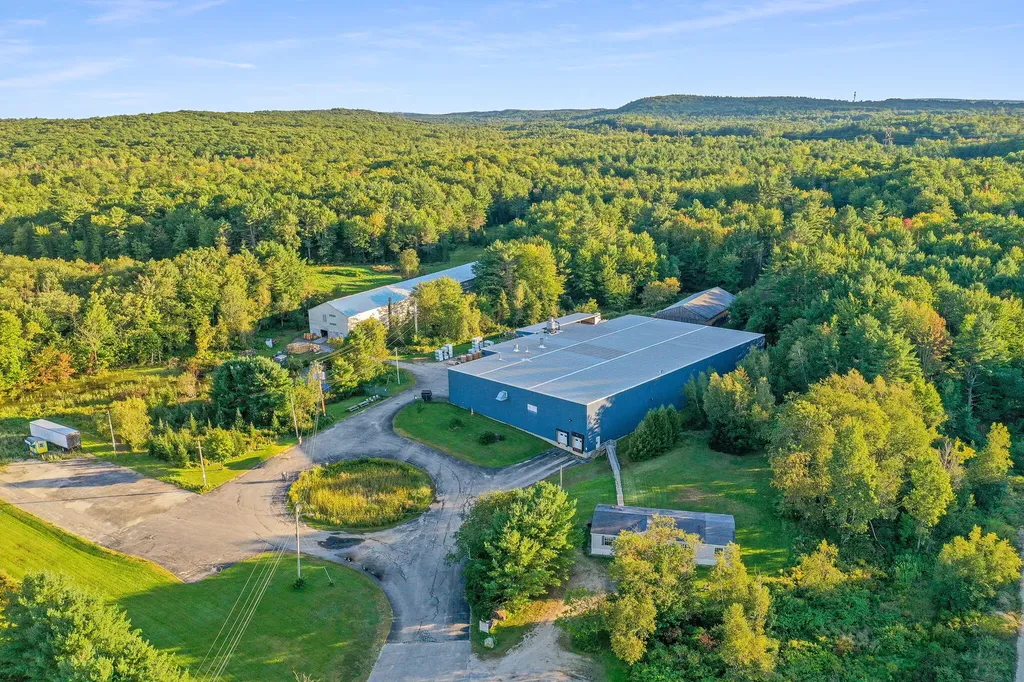 21 Fireslate Place Lewiston ME 04240
