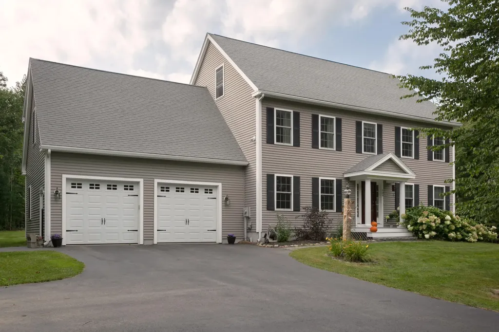109 Higgins Drive Wells ME 04090
