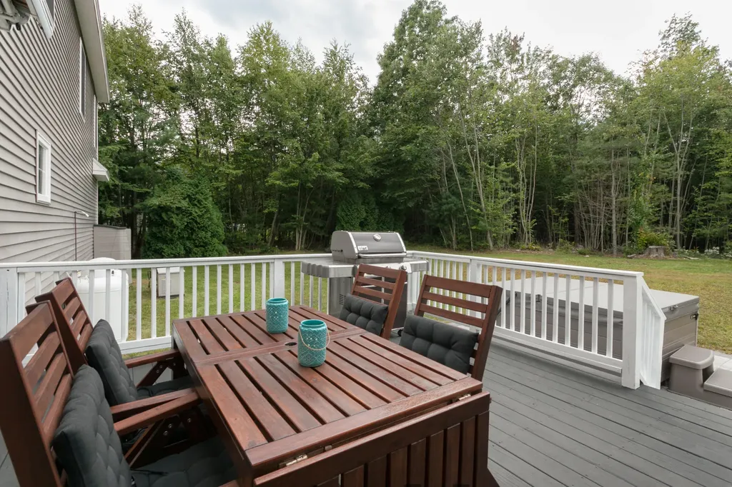 109 Higgins Drive Wells ME 04090