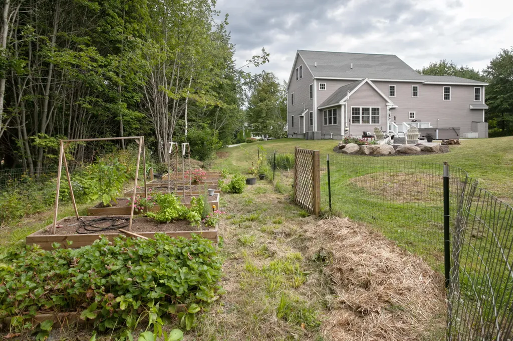 109 Higgins Drive Wells ME 04090