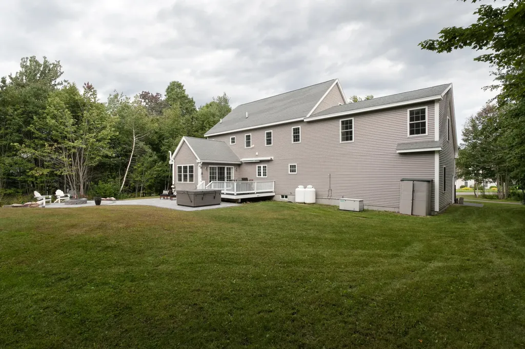 109 Higgins Drive Wells ME 04090