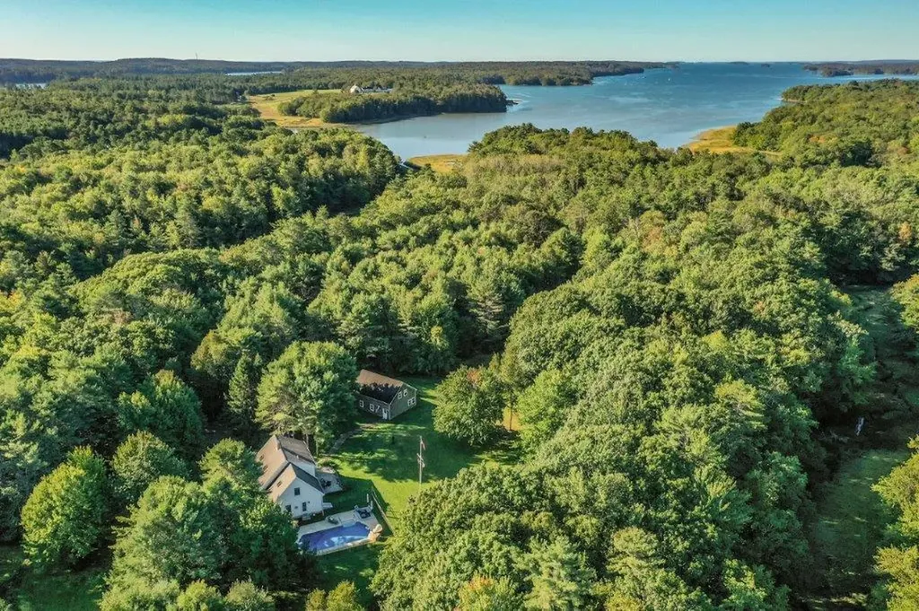 580 Harpswell Road Brunswick ME 04011
