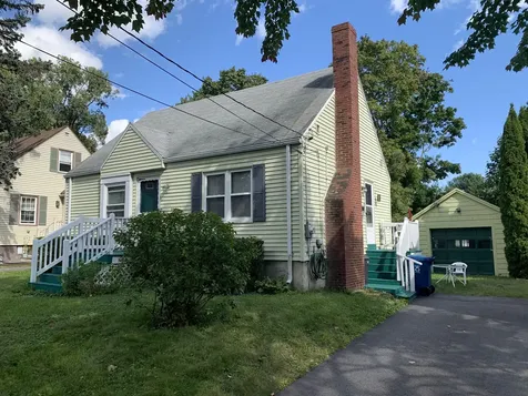 113 Massachusetts Avenue Portland ME 04102