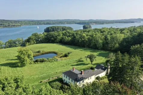 25 Old Ferry Road Castine ME 04421