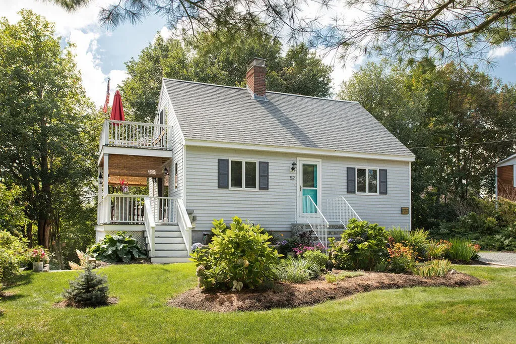 52 Shelton Drive York ME 03909