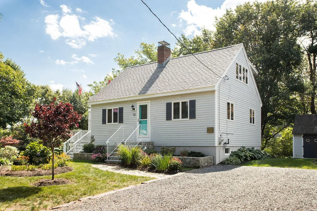 52 Shelton Drive York ME 03909