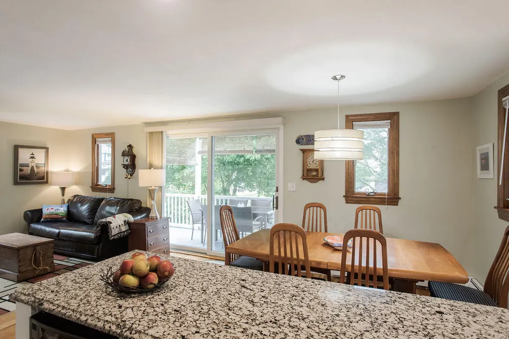 52 Shelton Drive York ME 03909