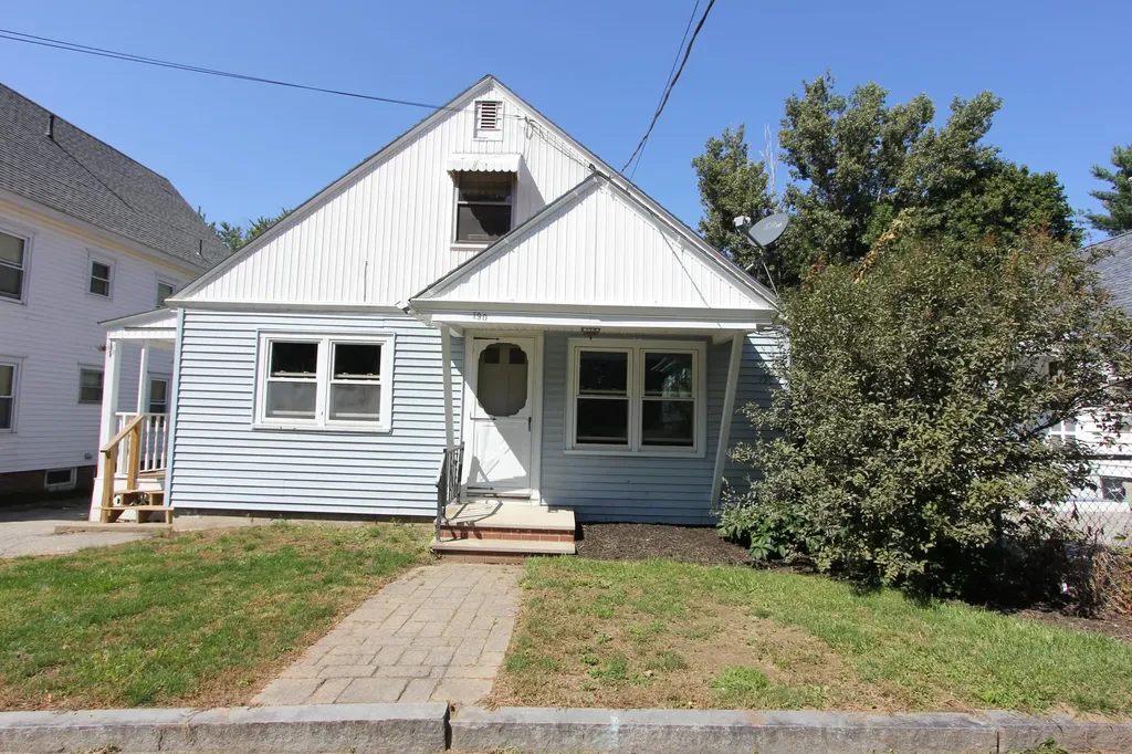 190 Rosedale Street Lewiston ME 04240