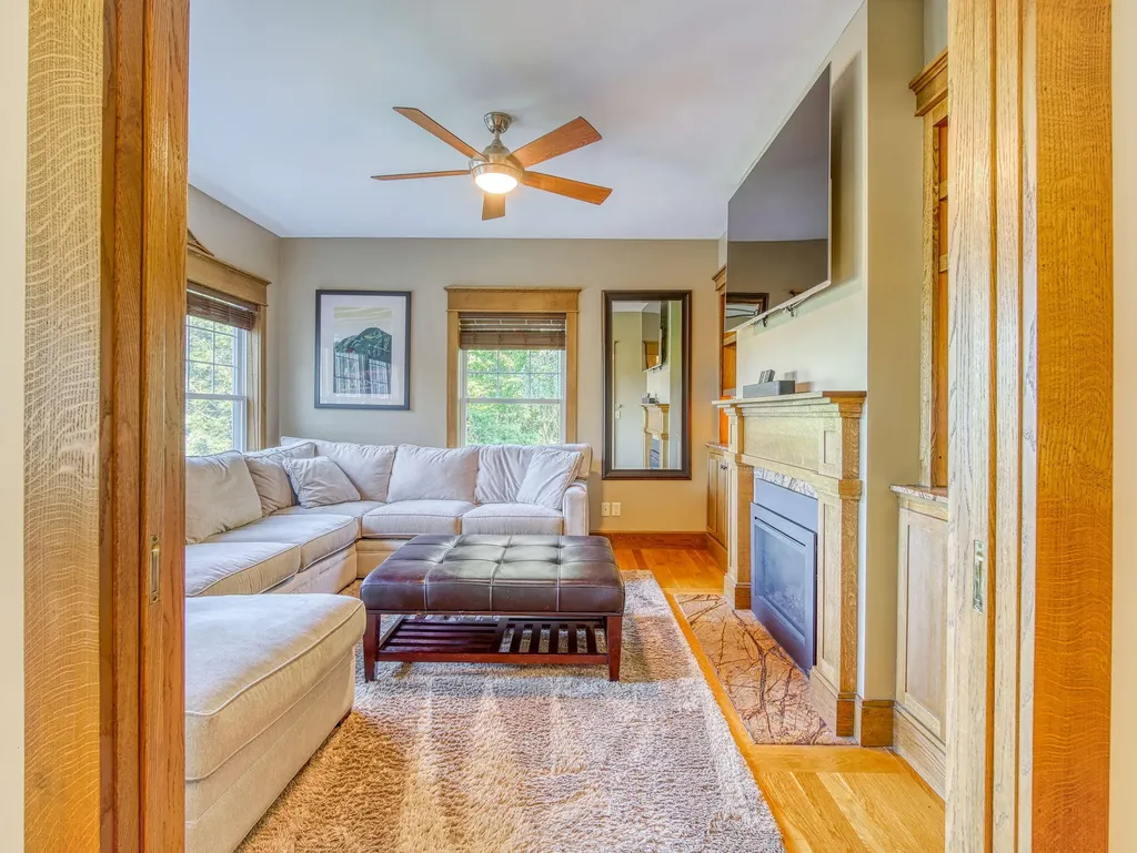 134 Presidential Way Westbrook ME 04092