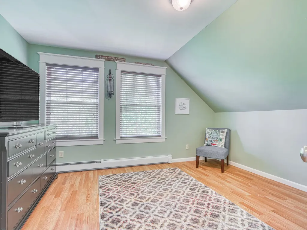 134 Presidential Way Westbrook ME 04092