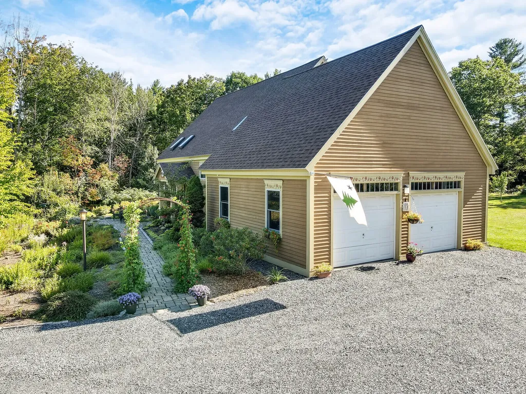 324 Trafton Road Waterville ME 04901