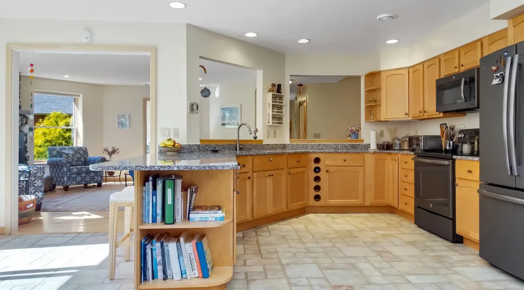 324 Trafton Road Waterville ME 04901