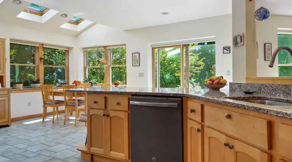 324 Trafton Road Waterville ME 04901