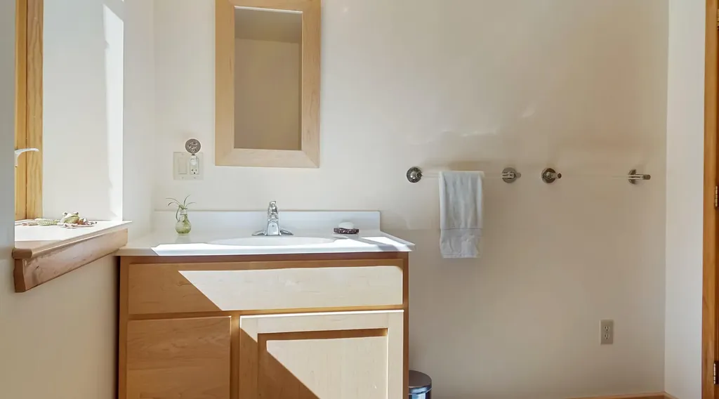 324 Trafton Road Waterville ME 04901