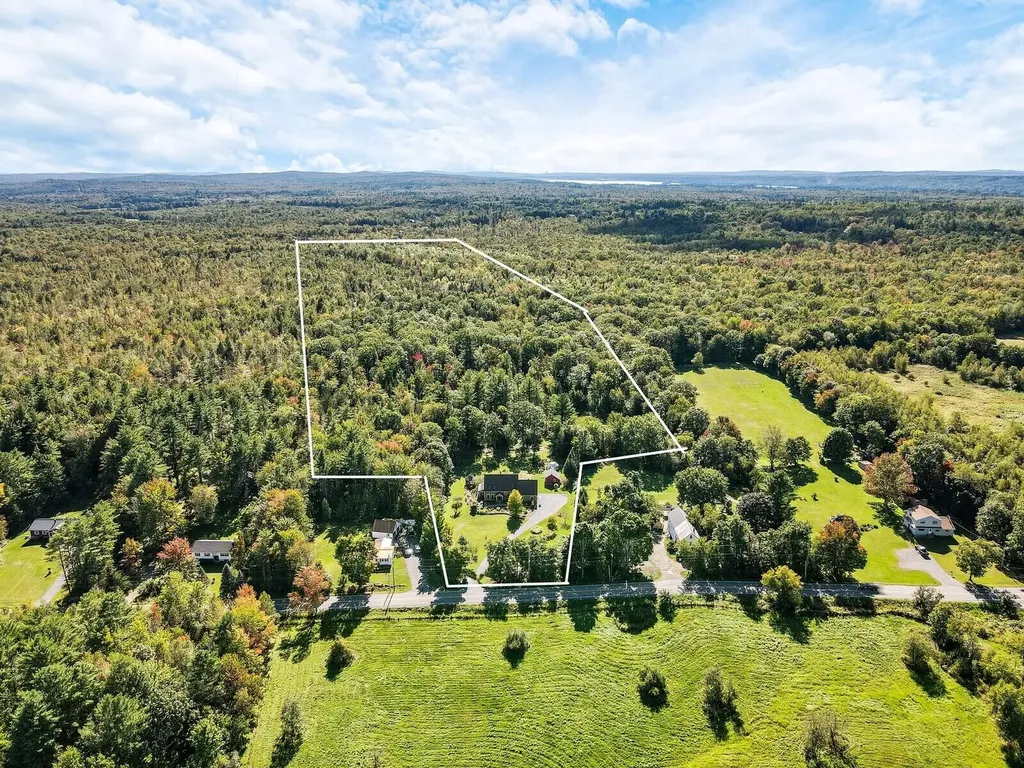 324 Trafton Road Waterville ME 04901