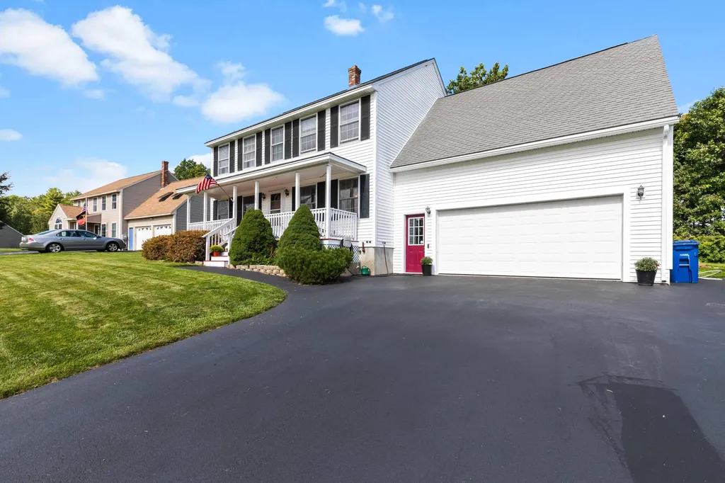 103 Hawthorne Lane Westbrook ME 04092