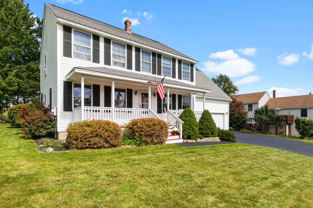 103 Hawthorne Lane Westbrook ME 04092