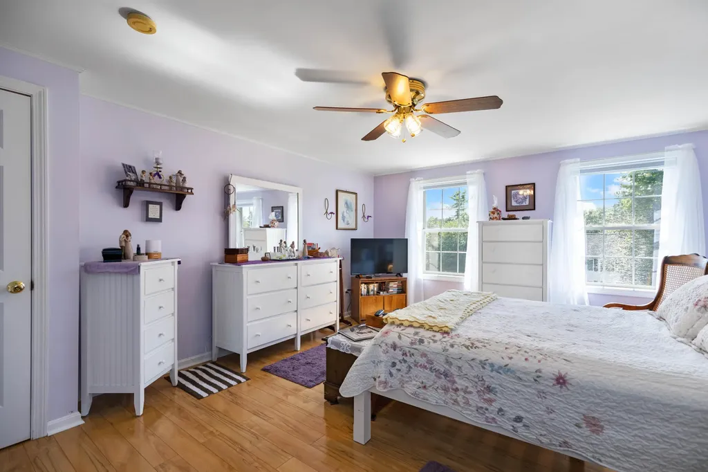 103 Hawthorne Lane Westbrook ME 04092