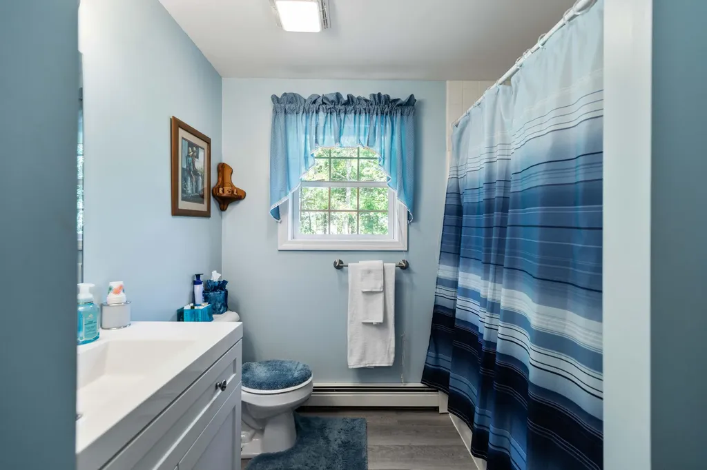 103 Hawthorne Lane Westbrook ME 04092