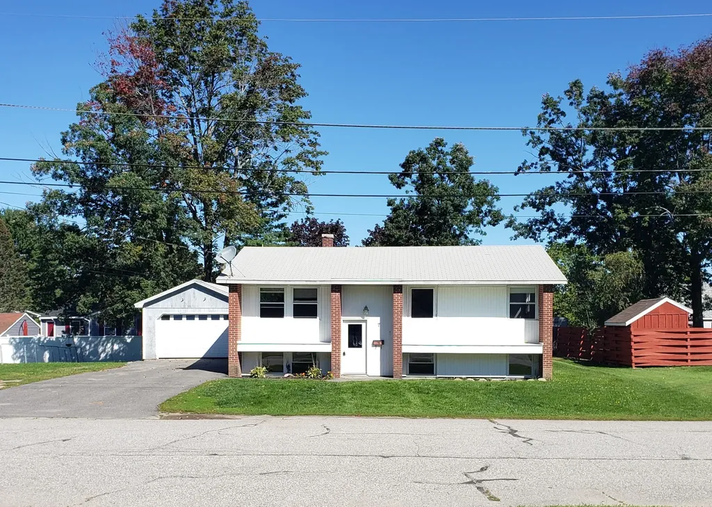 7 Sam Street Winslow ME 04901