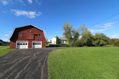453 Lewiston Road West Gardiner ME 04345