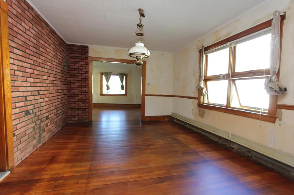 7 Prospect Street Livermore Falls ME 04254
