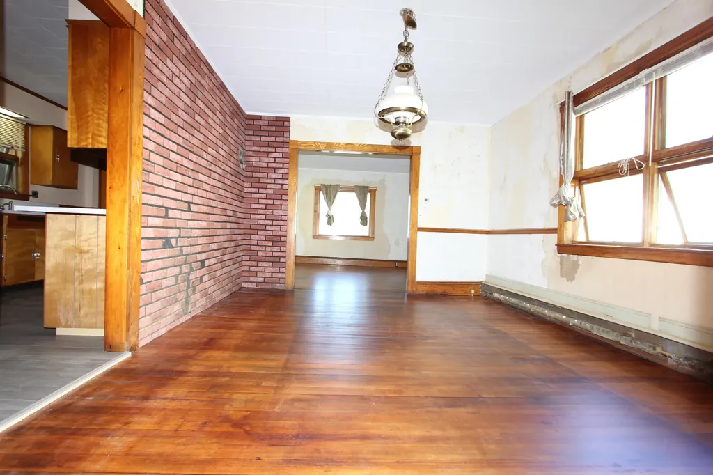 7 Prospect Street Livermore Falls ME 04254