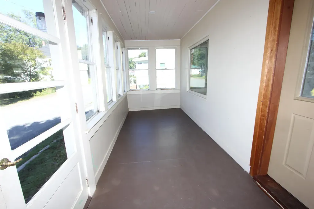 7 Prospect Street Livermore Falls ME 04254