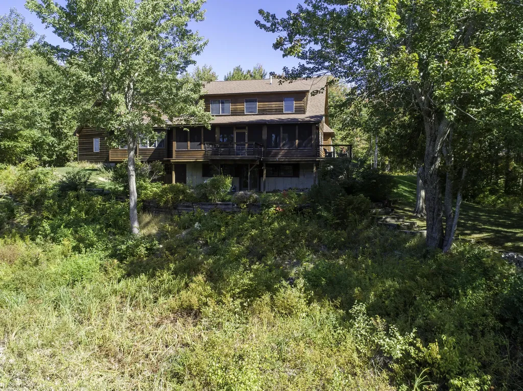31 Hallbrook Way Ellsworth ME 04605