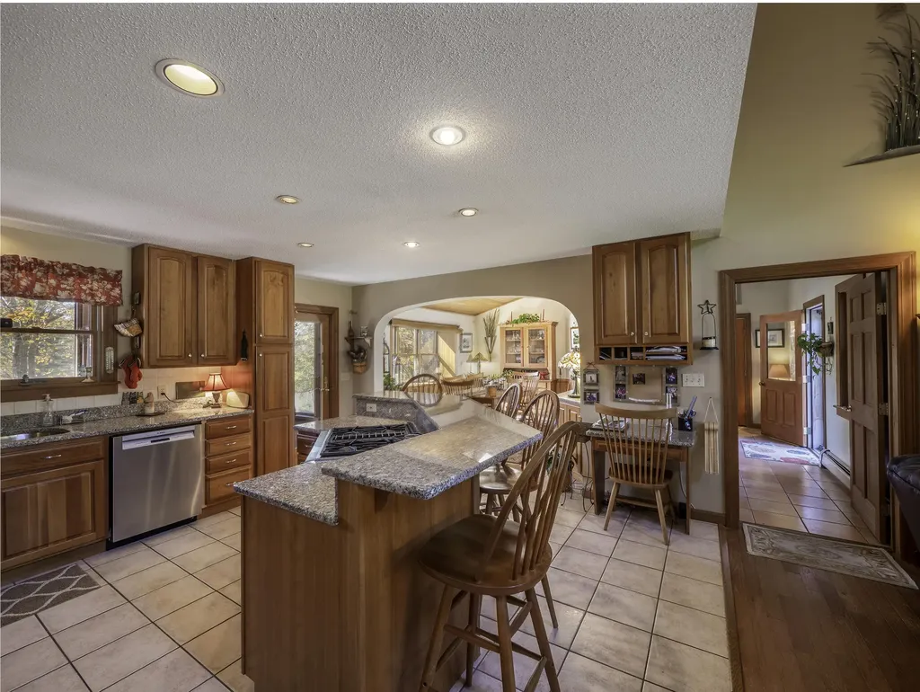 31 Hallbrook Way Ellsworth ME 04605