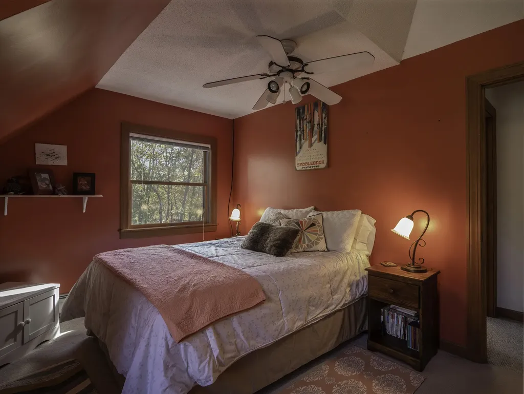31 Hallbrook Way Ellsworth ME 04605