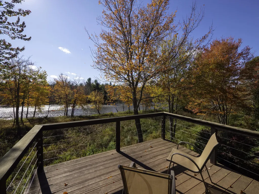 31 Hallbrook Way Ellsworth ME 04605