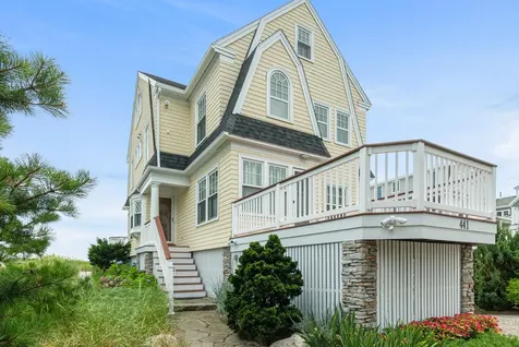 441 Ocean Avenue Wells ME 04090