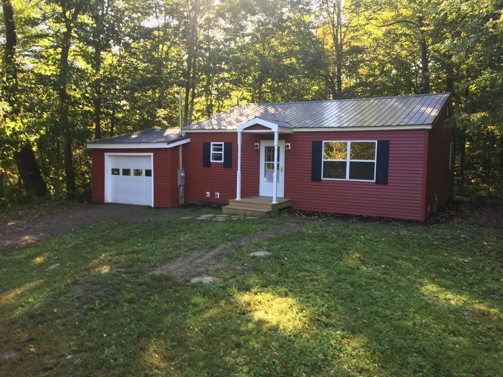 1117 Cross Hill Road Vassalboro ME 04989